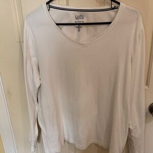 Croft & Barrow Classic Tee in Cream